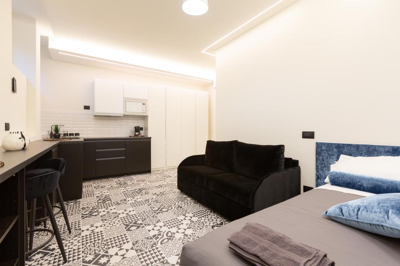 Pab60 -Crescenzago-Luxury Blue House Apartment Milan Exterior photo
